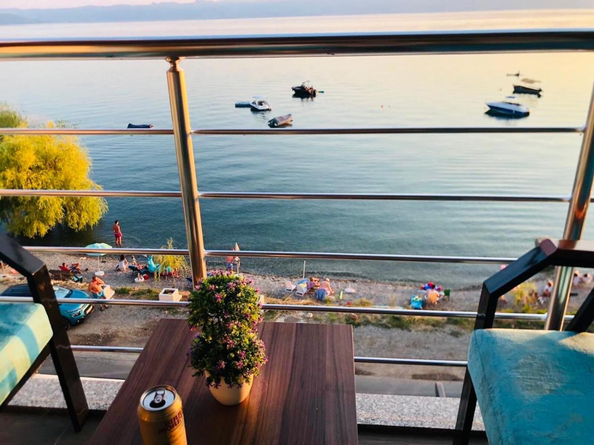 Sunrise Beach Pestani Bagian luar foto