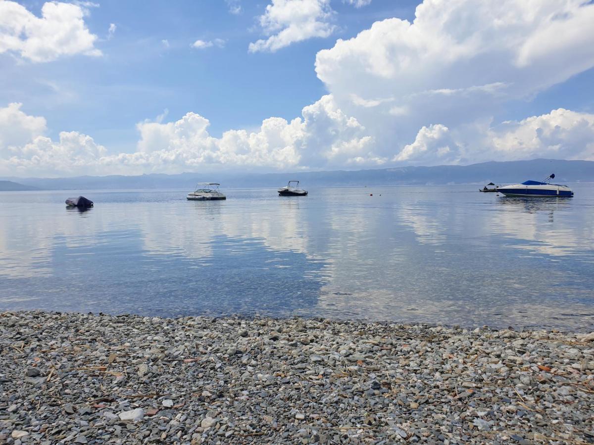 Sunrise Beach Pestani Bagian luar foto